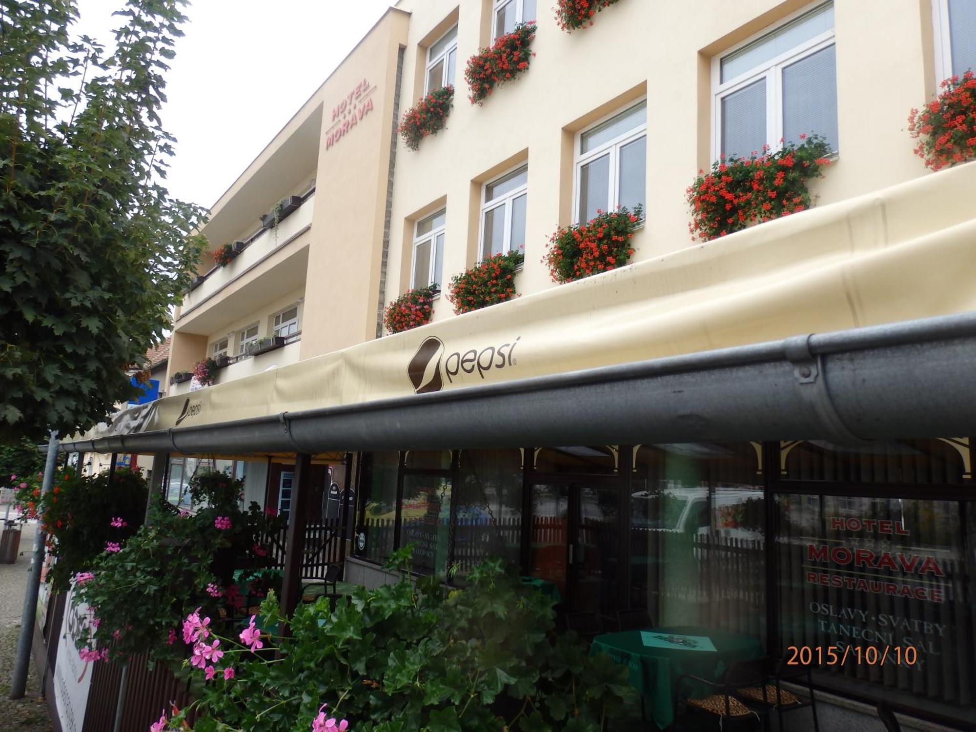 Hotel Morava Jevicko Exterior foto