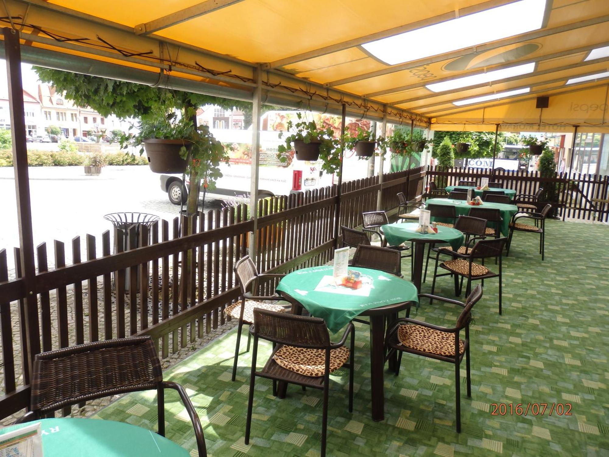 Hotel Morava Jevicko Exterior foto